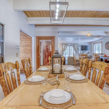 Cedar Cove Lodge Сънривър Екстериор снимка