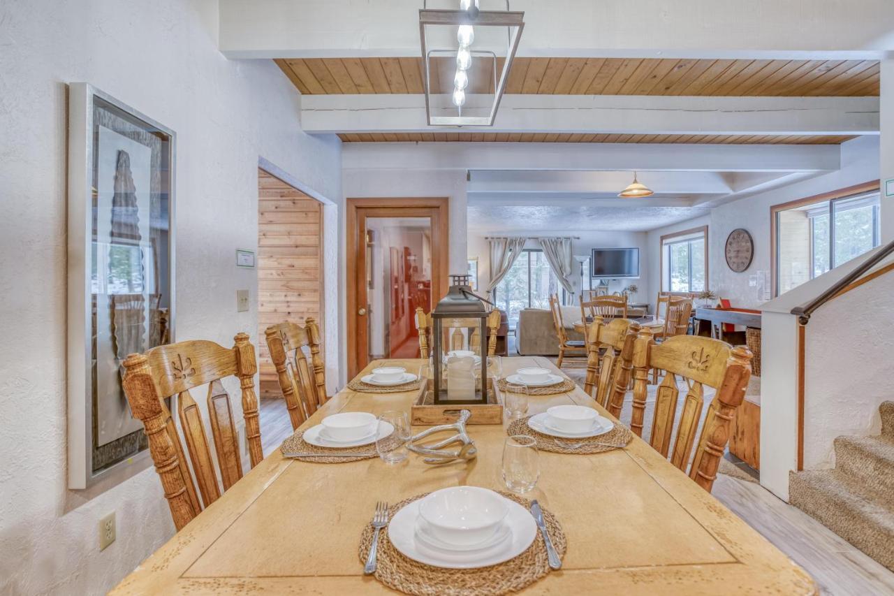 Cedar Cove Lodge Сънривър Екстериор снимка