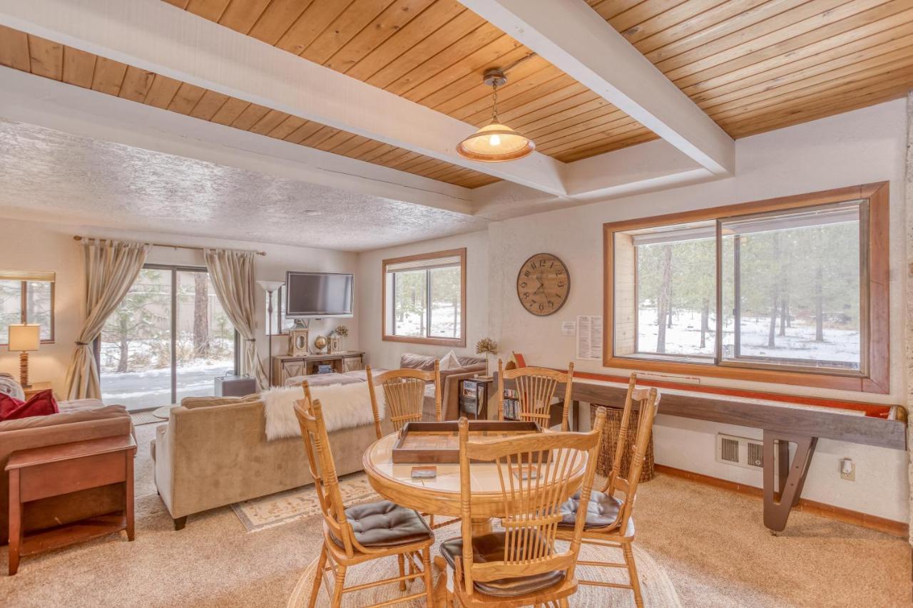 Cedar Cove Lodge Сънривър Екстериор снимка