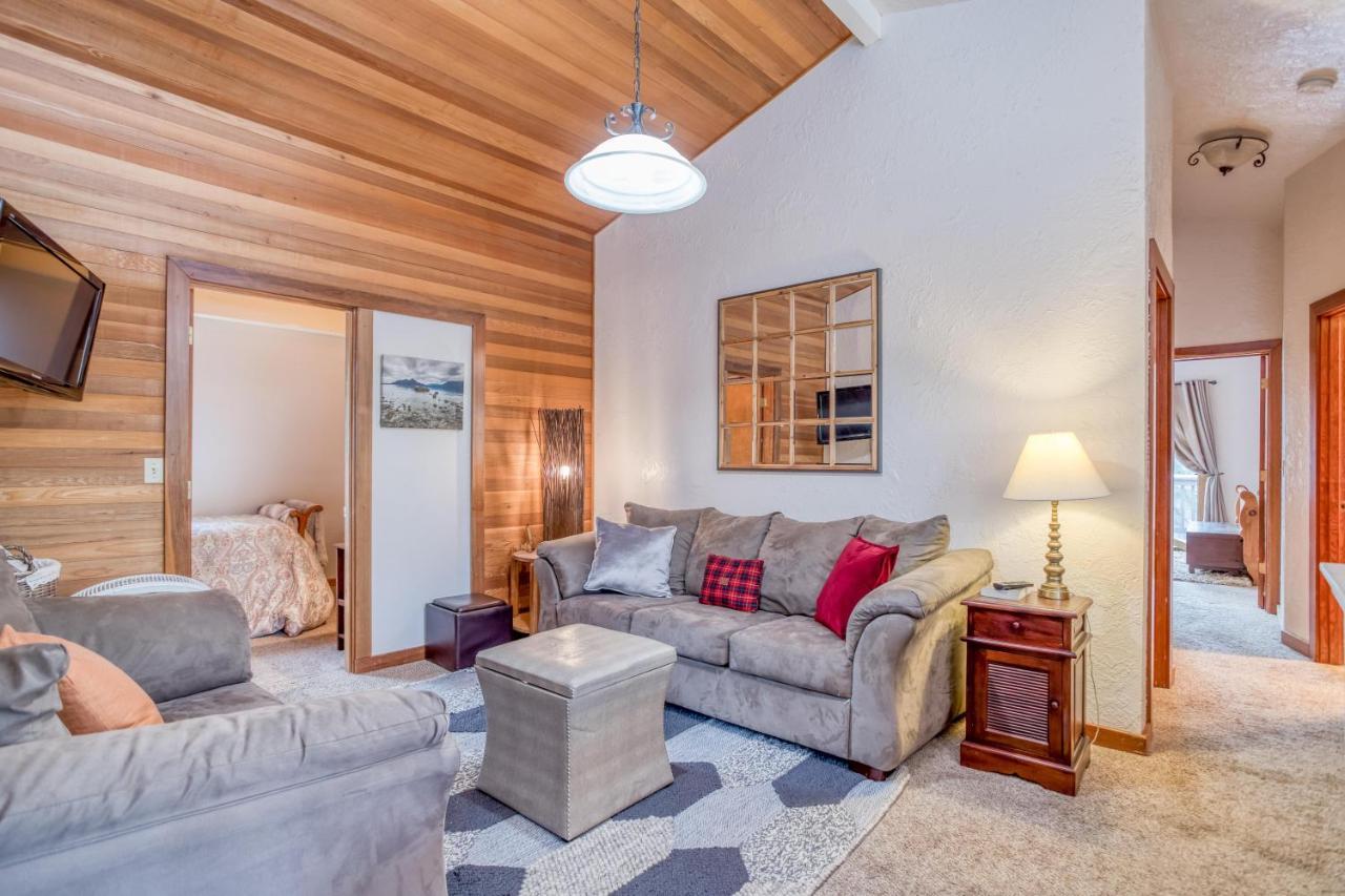 Cedar Cove Lodge Сънривър Екстериор снимка