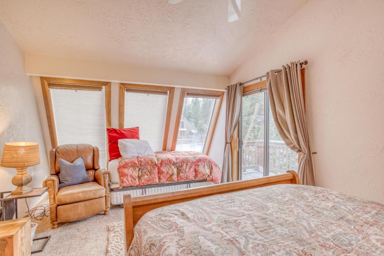 Cedar Cove Lodge Сънривър Екстериор снимка