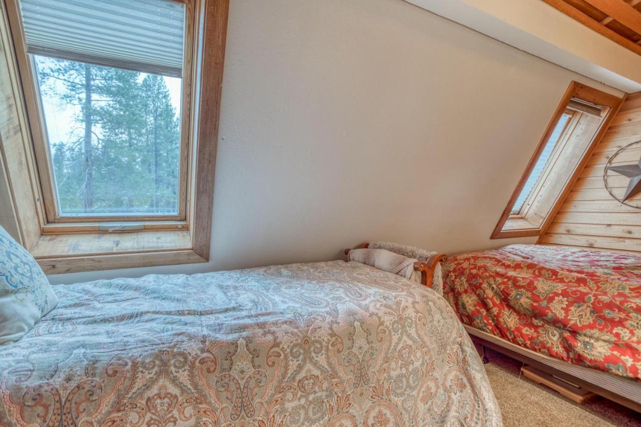 Cedar Cove Lodge Сънривър Екстериор снимка