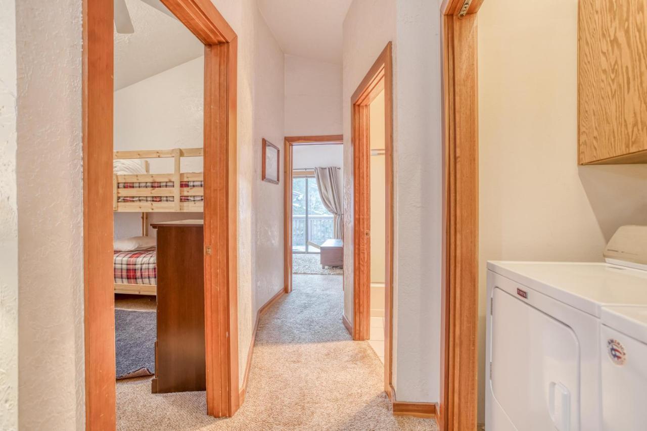 Cedar Cove Lodge Сънривър Екстериор снимка