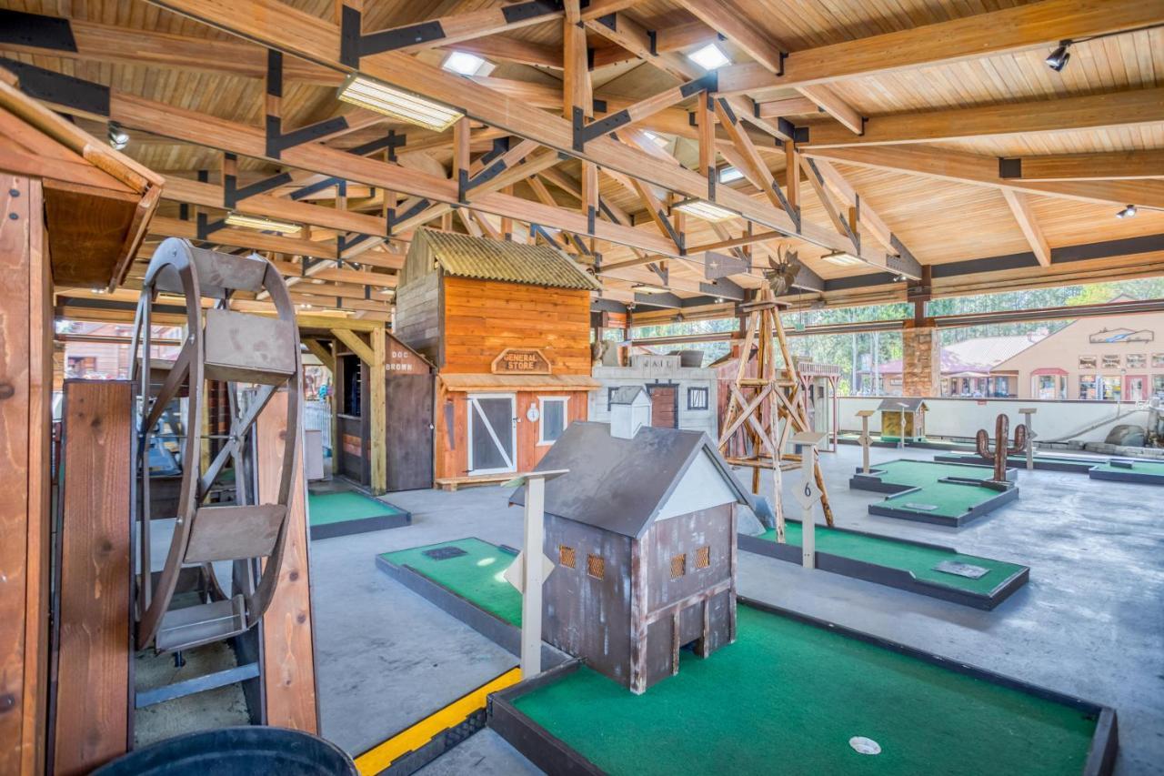 Cedar Cove Lodge Сънривър Екстериор снимка